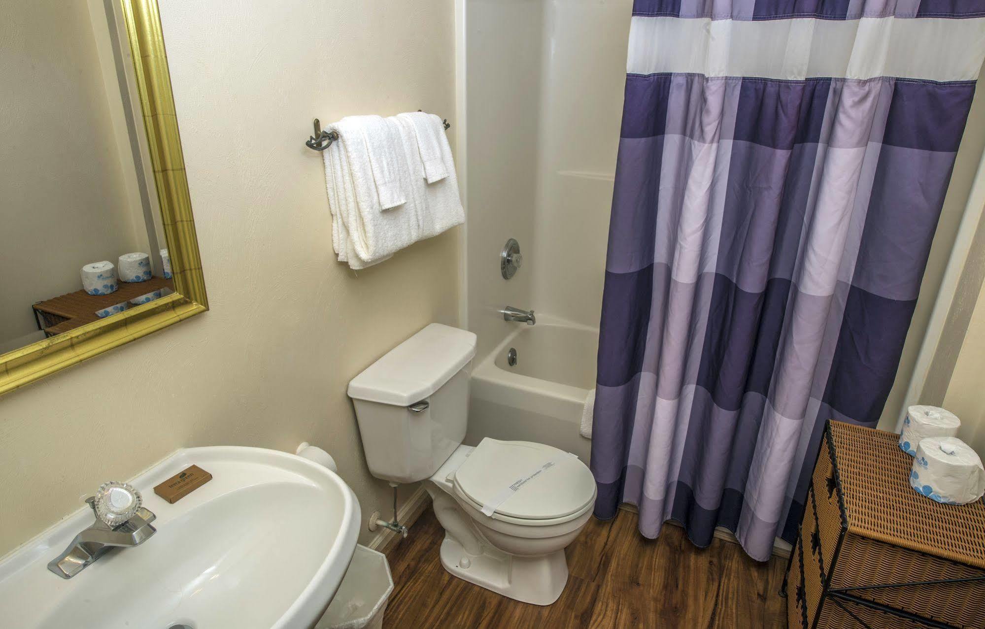 Affordable Corporate Suites Of Сейлем Экстерьер фото