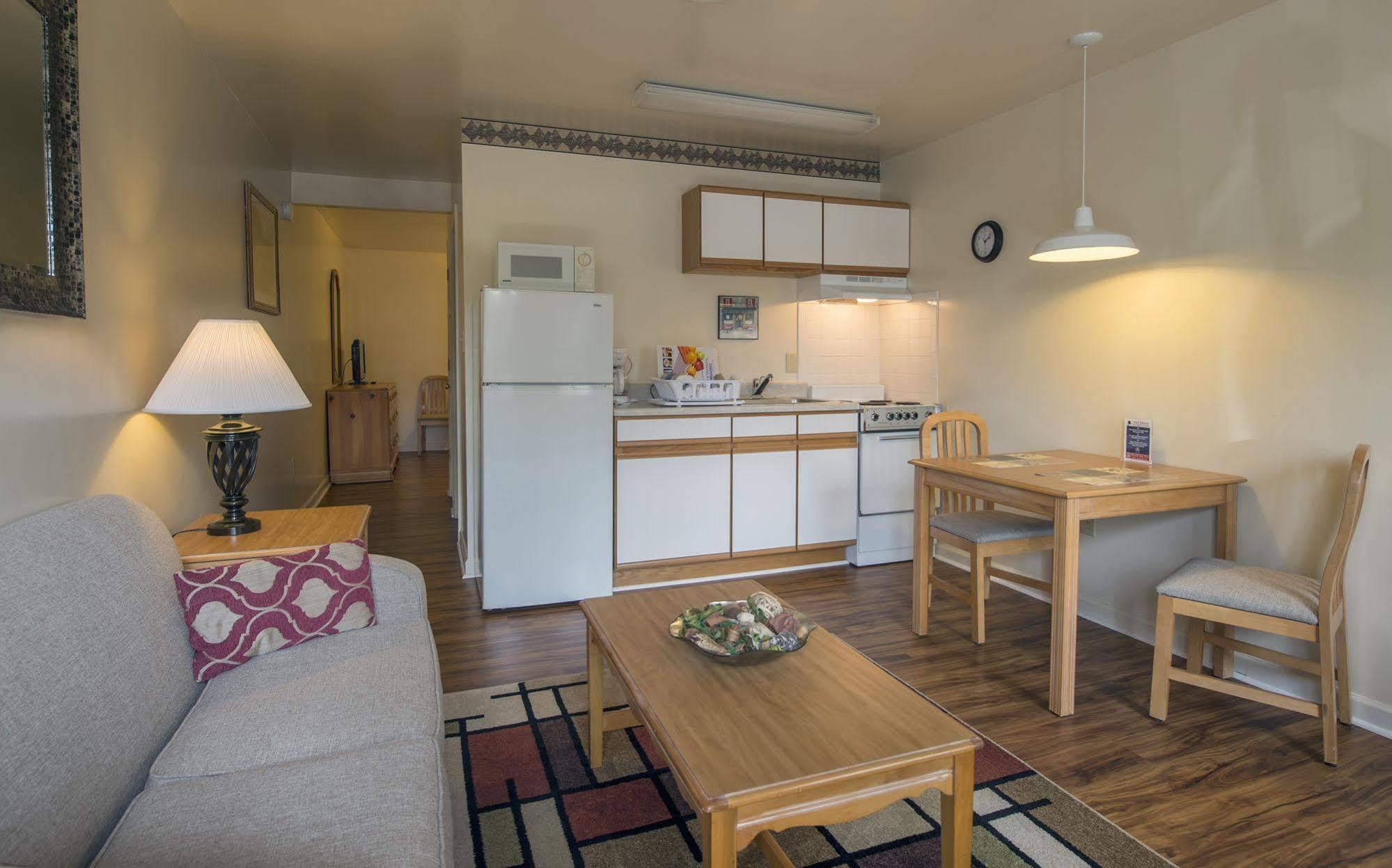 Affordable Corporate Suites Of Сейлем Экстерьер фото